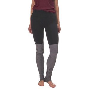 Alo Goddess legging